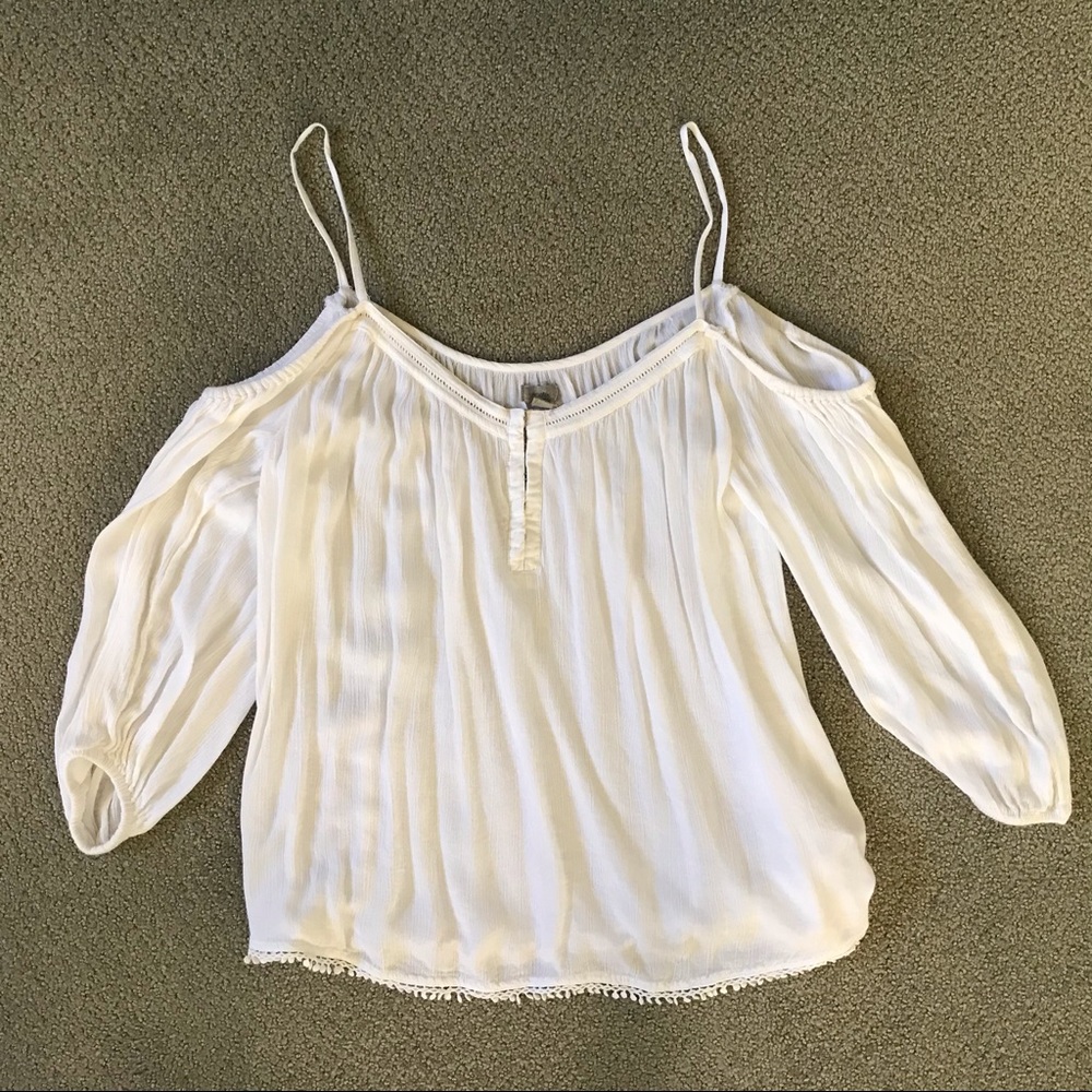 Ecote Urban Outfitters White Cold Shoulder Top XS